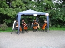 Die Vier EvangCellisten während ihres Konzertes im Thüringer Zoopark Erfurt 2010 (Foto: Archiv)