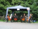 Die Vier EvangCellisten während ihres Konzertes im Thüringer Zoopark Erfurt 2010 (Foto: Archiv)